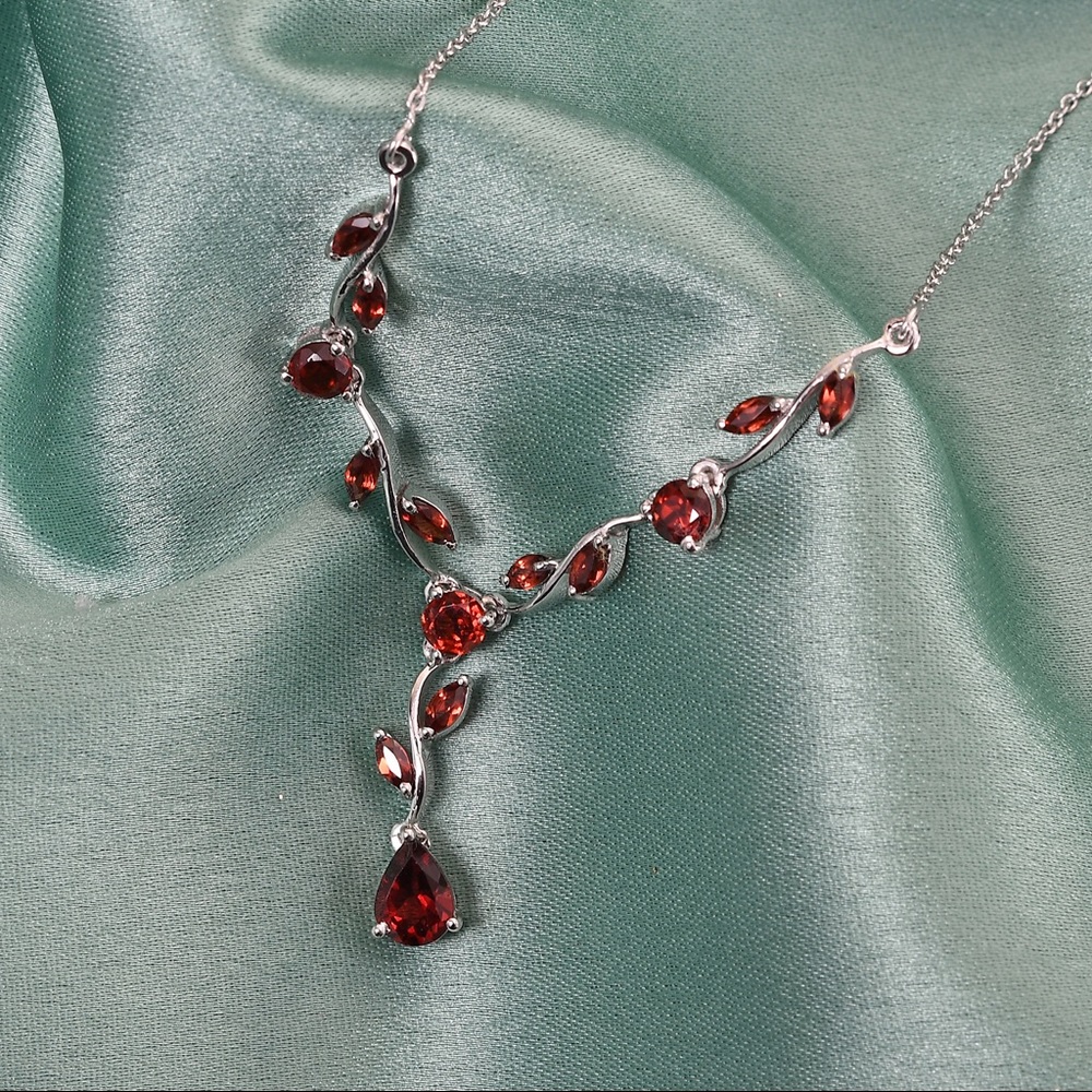 Mozambique Garnet Necklace Platinum Over 925
